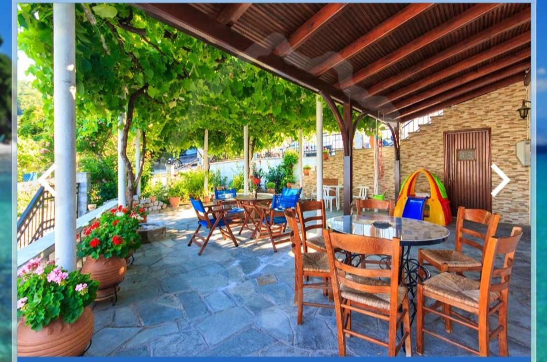 Zeus Guesthouse باناجيا المظهر الخارجي الصورة
